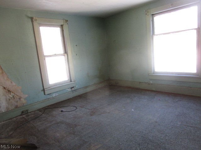 274 N 8th Street Mcconnelsville OH 43756