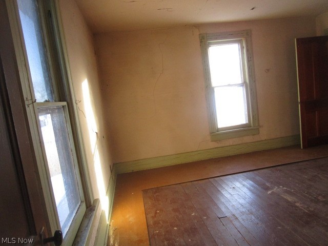274 N 8th Street Mcconnelsville OH 43756