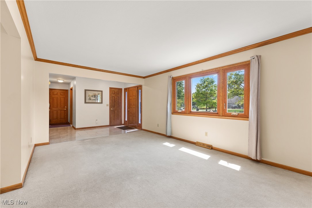 9531 Nicole Circle Strongsville OH 44136