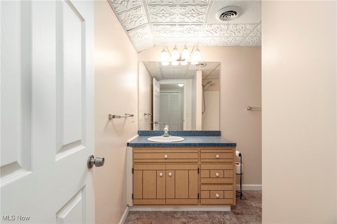 9531 Nicole Circle Strongsville OH 44136