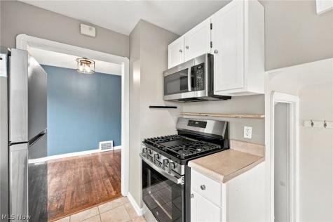14522 Birchwood Avenue Cleveland OH 44111