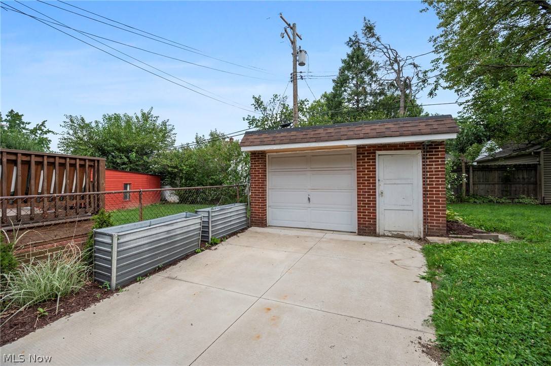 14522 Birchwood Avenue Cleveland OH 44111