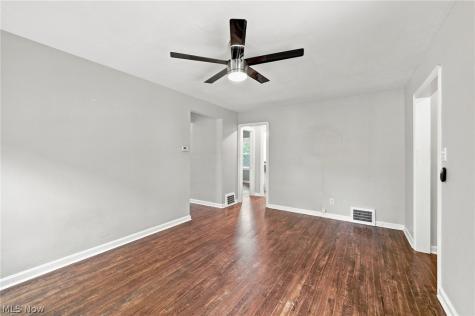 14522 Birchwood Avenue Cleveland OH 44111