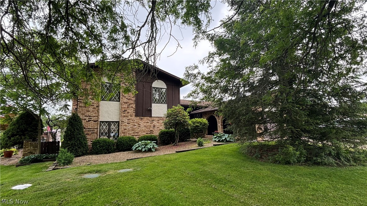 2648 Connecticut Court Uniontown OH 44685
