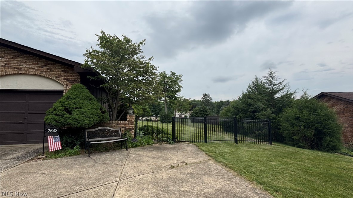 2648 Connecticut Court Uniontown OH 44685