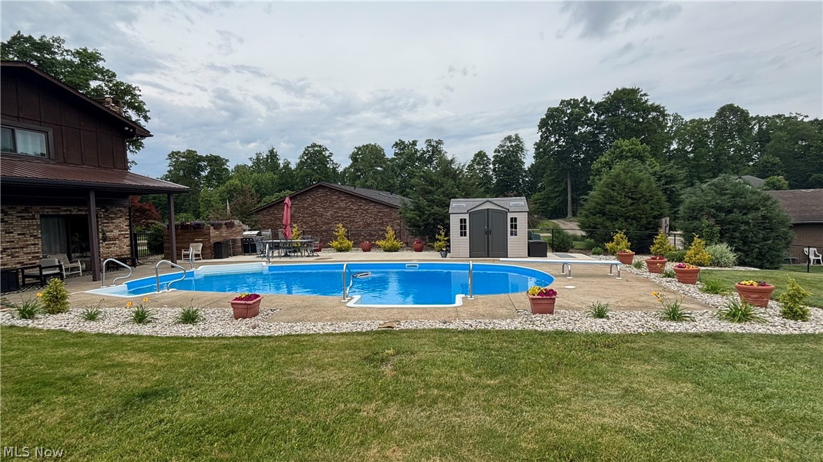 2648 Connecticut Court Uniontown OH 44685