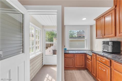3566 Grosvenor Road Cleveland Heights OH 44118