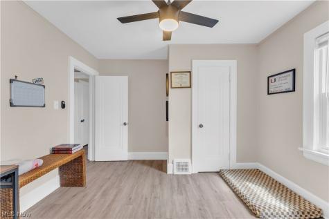 3566 Grosvenor Road Cleveland Heights OH 44118