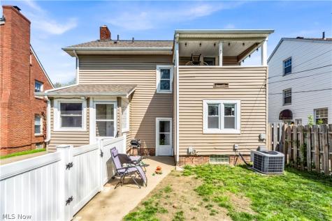 3566 Grosvenor Road Cleveland Heights OH 44118