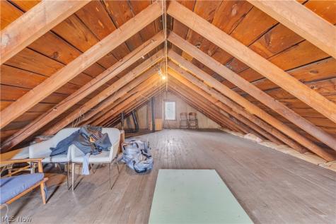 3566 Grosvenor Road Cleveland Heights OH 44118