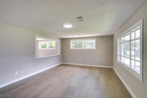 9525 Blitz Lane Streetsboro OH 44241