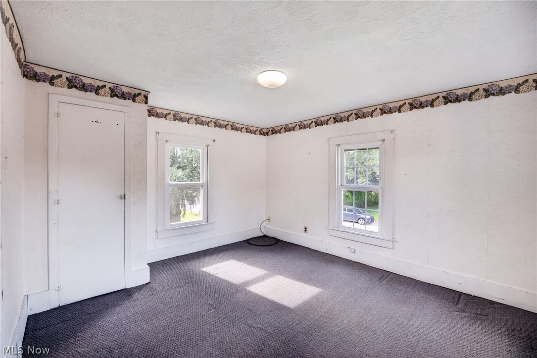 13699 Kauffman Avenue Sterling OH 44276