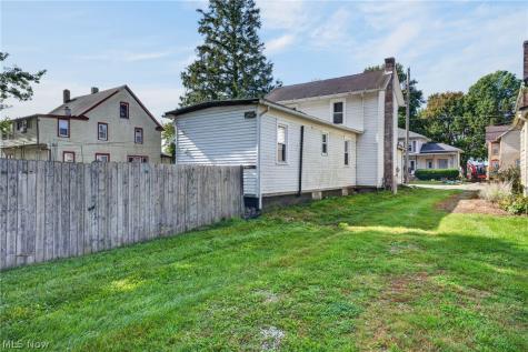 13699 Kauffman Avenue Sterling OH 44276