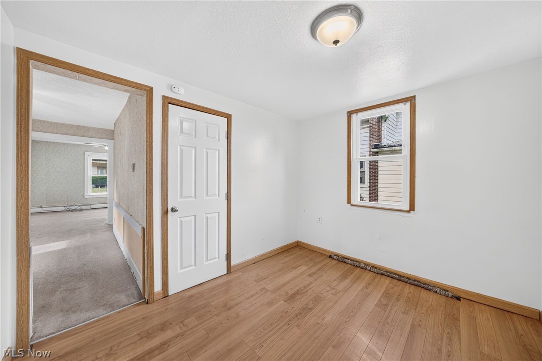 13699 Kauffman Avenue Sterling OH 44276