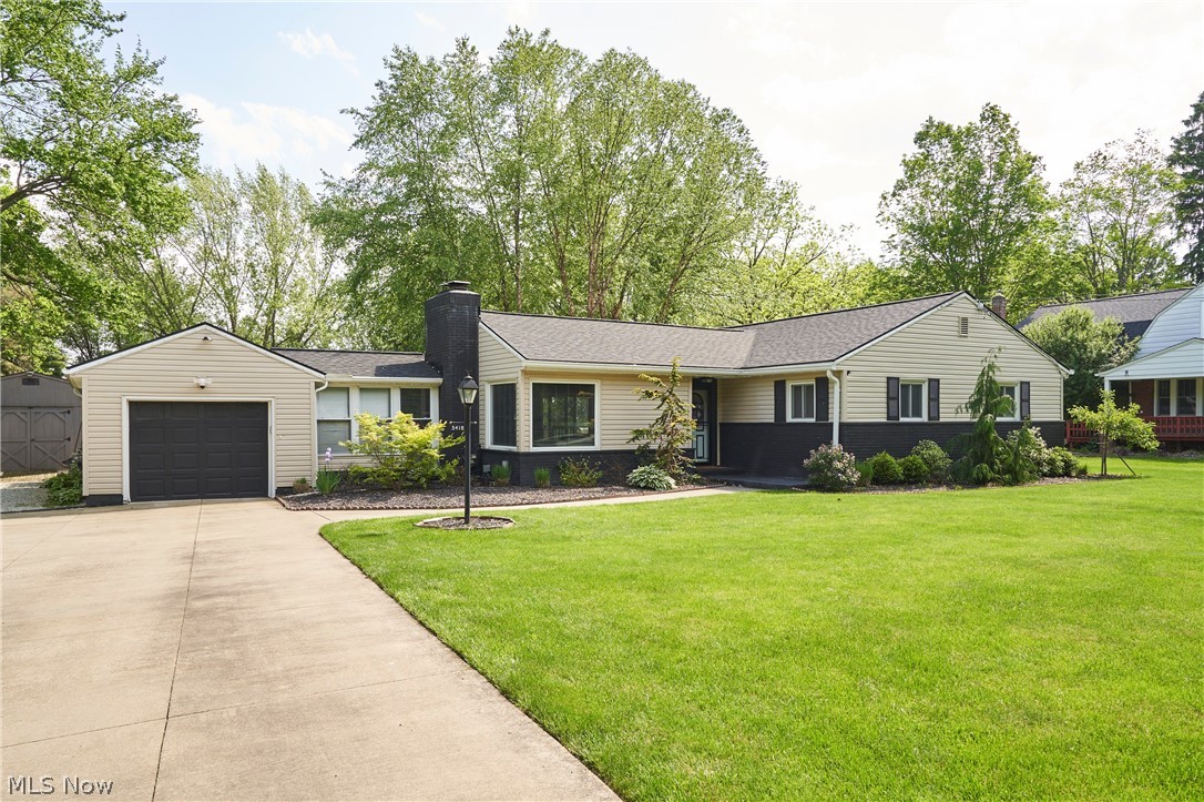 3418 Montrose Avenue Akron OH 44333