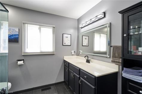 3418 Montrose Avenue Akron OH 44333