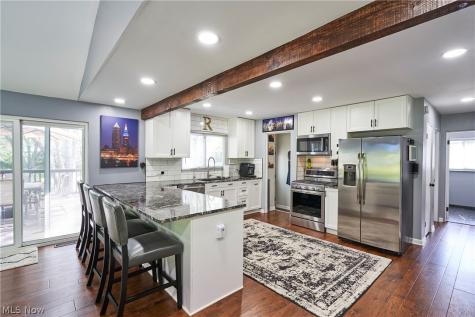 3418 Montrose Avenue Akron OH 44333