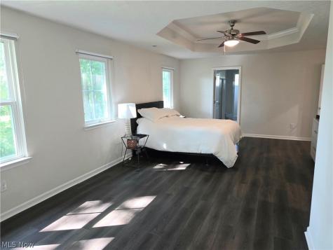 2760 Fairview Drive Avon OH 44011