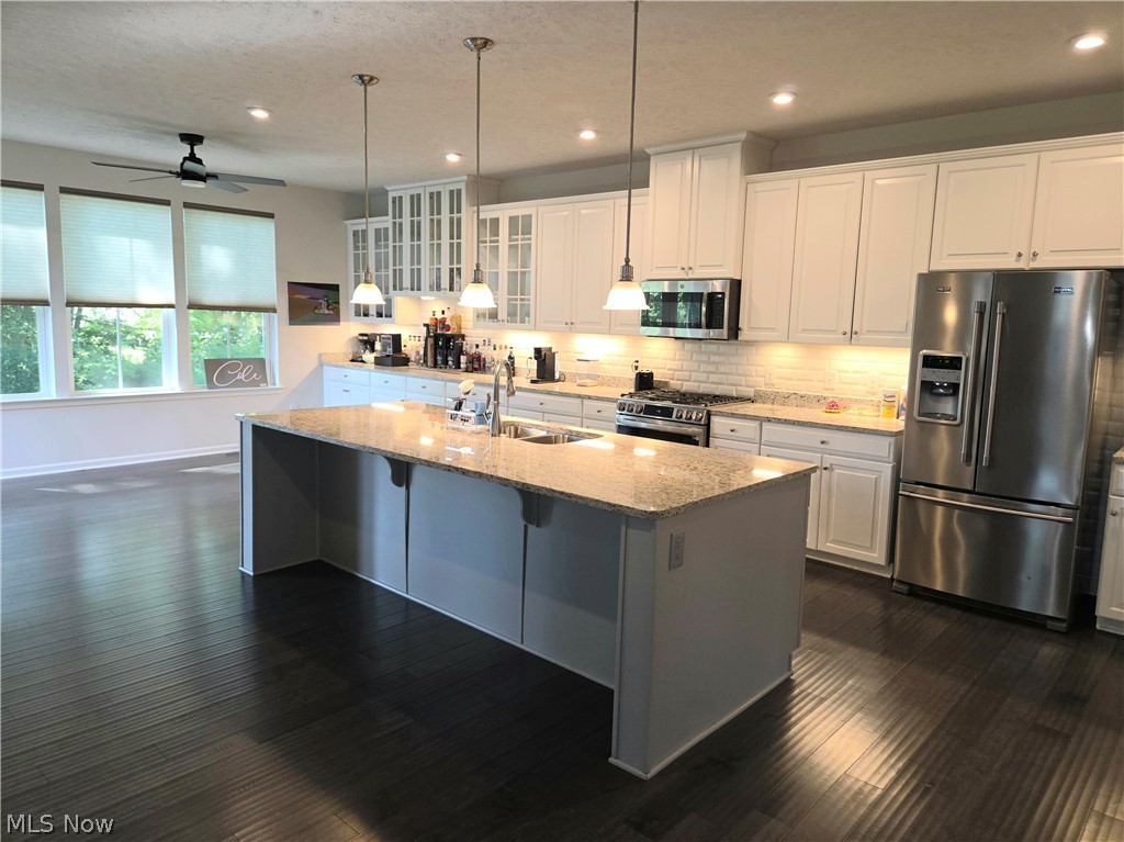 2760 Fairview Drive Avon OH 44011
