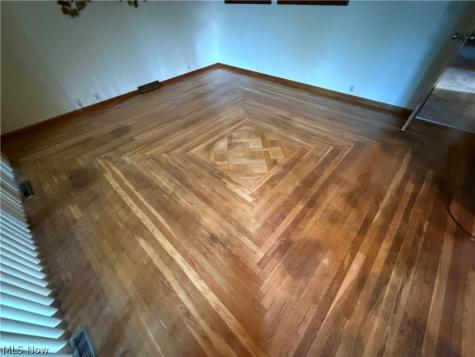2174 Rockefeller Road Wickliffe OH 44092