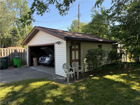 2174 Rockefeller Road Wickliffe OH 44092