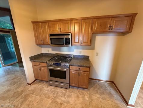 2174 Rockefeller Road Wickliffe OH 44092