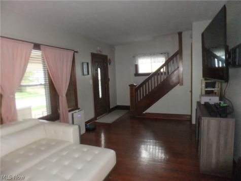 5906 Velma Avenue Parma OH 44129
