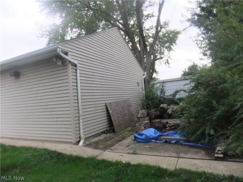 5906 Velma Avenue Parma OH 44129