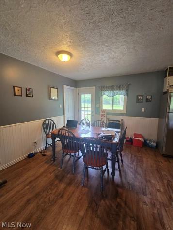 2065 W Buckhorn Drive Millersburg OH 44654