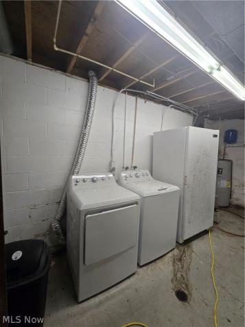2065 W Buckhorn Drive Millersburg OH 44654