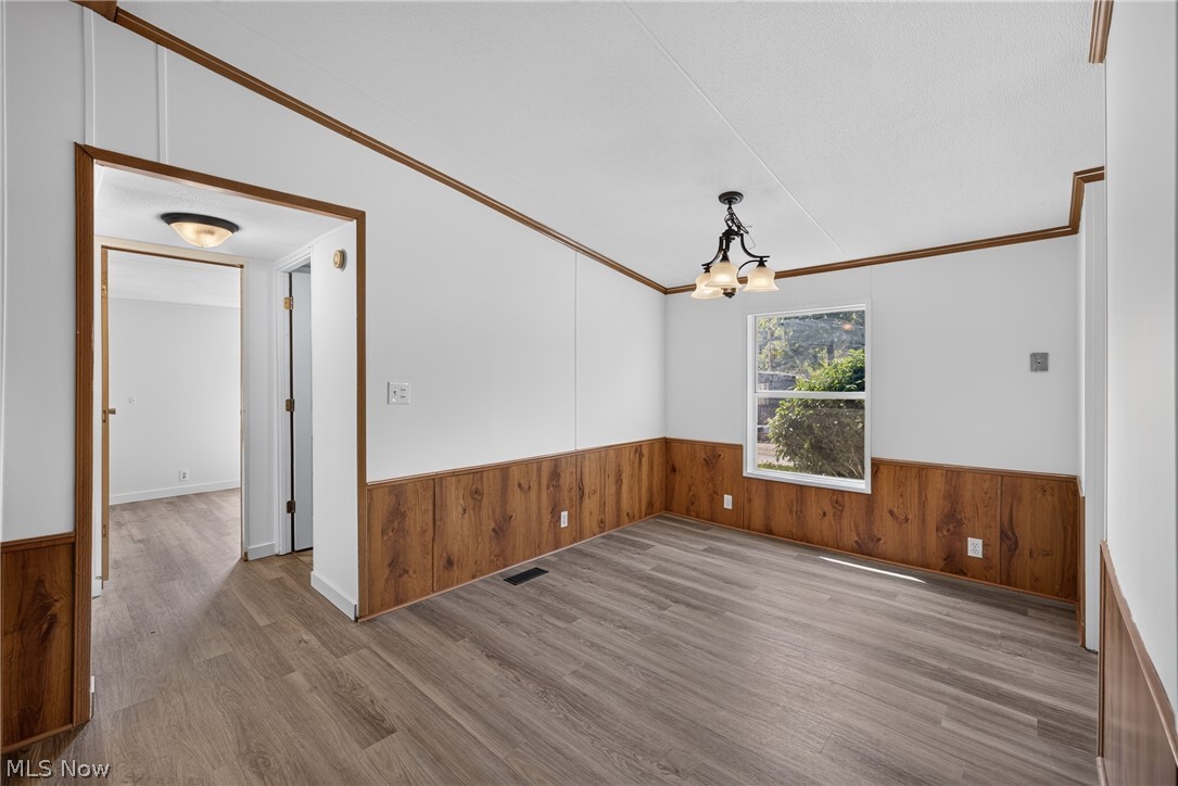 6835 Richmond Road Glenwillow OH 44139