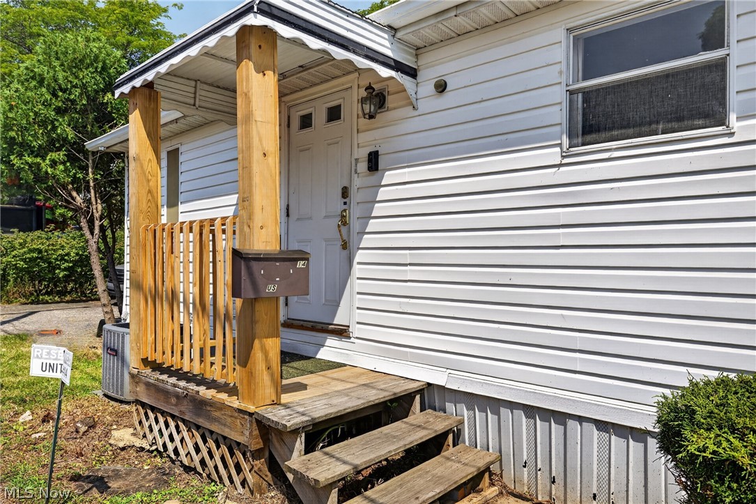 6835 Richmond Road Glenwillow OH 44139