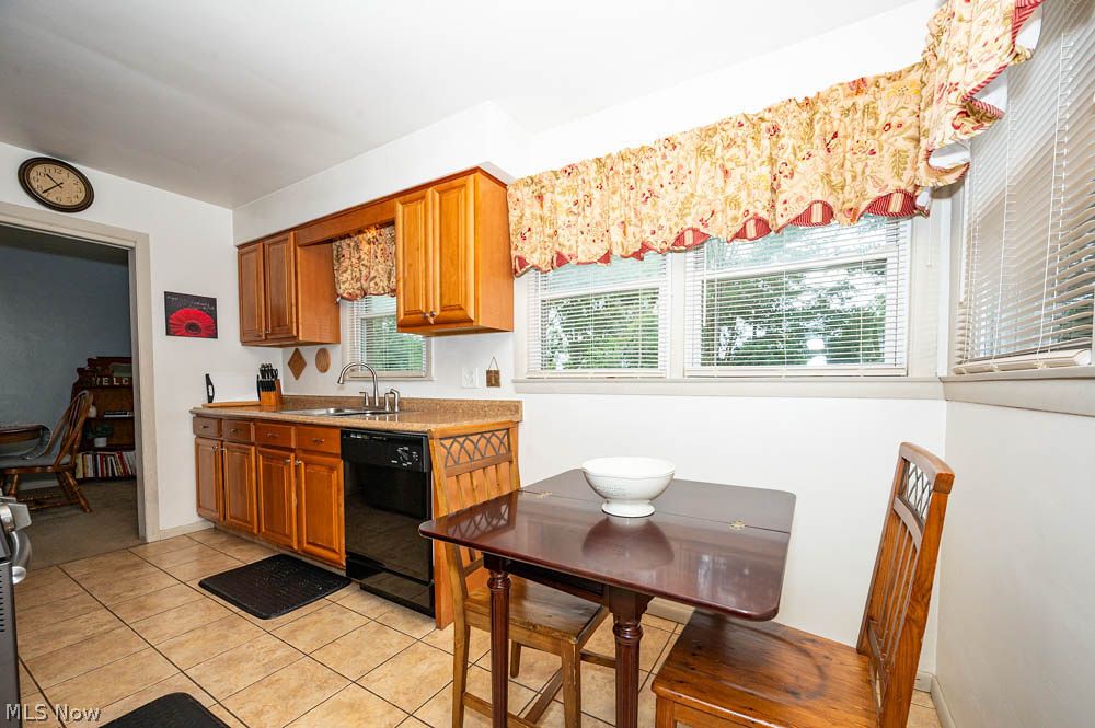 1827 S Meridian Road Youngstown OH 44511
