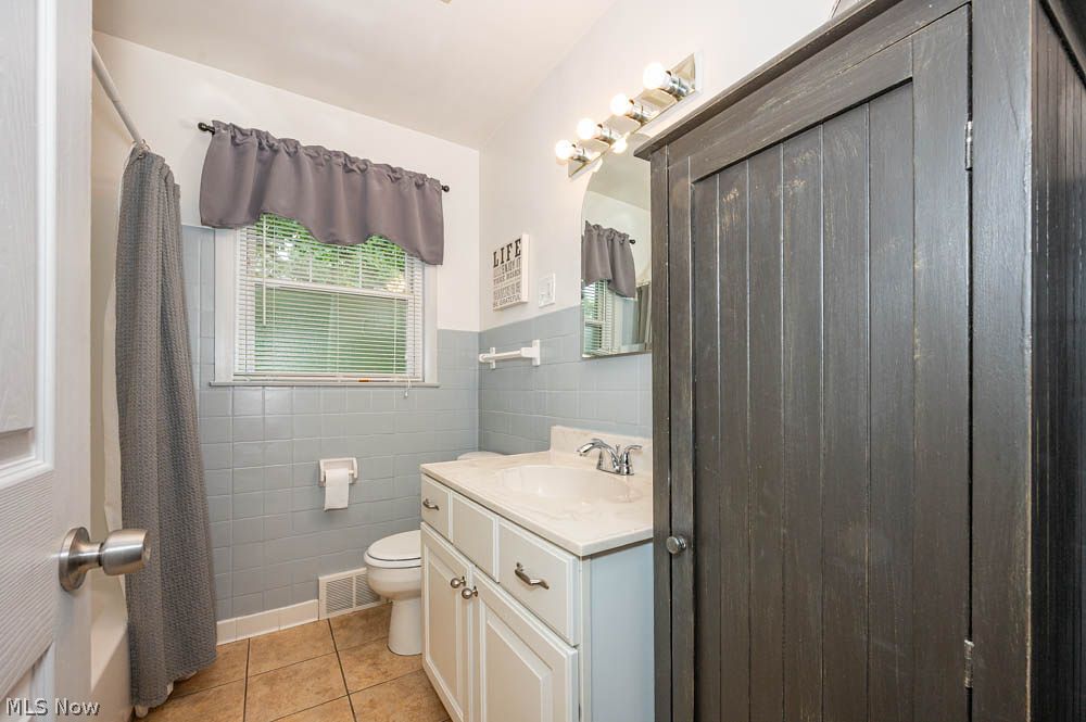 1827 S Meridian Road Youngstown OH 44511