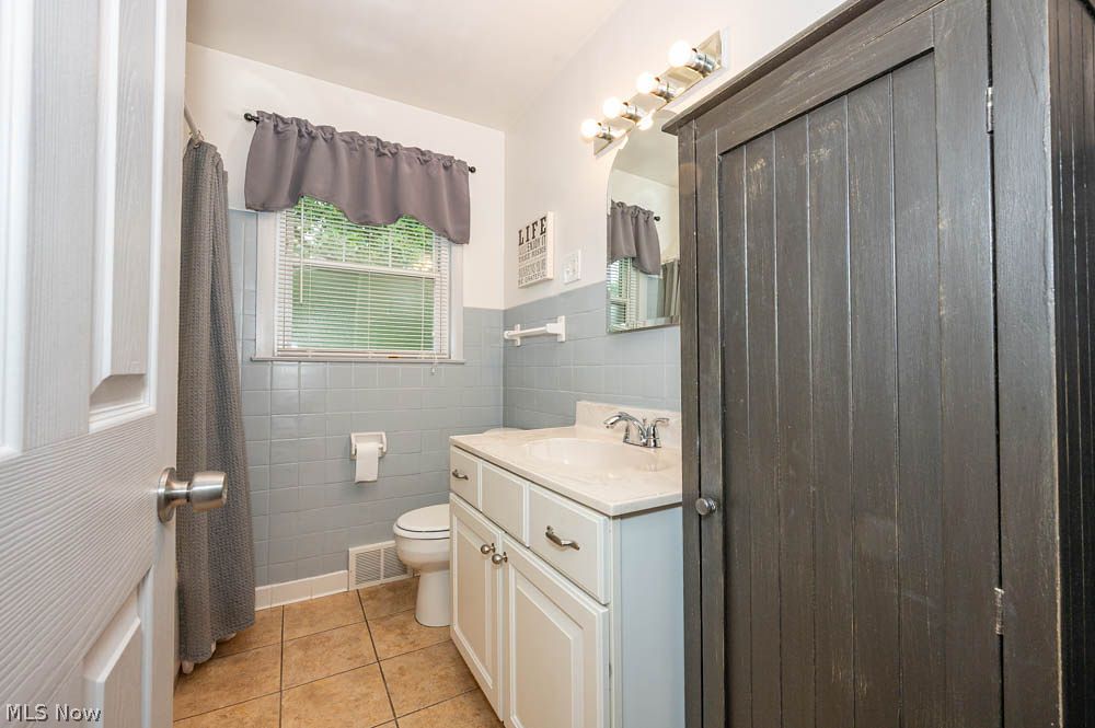 1827 S Meridian Road Youngstown OH 44511
