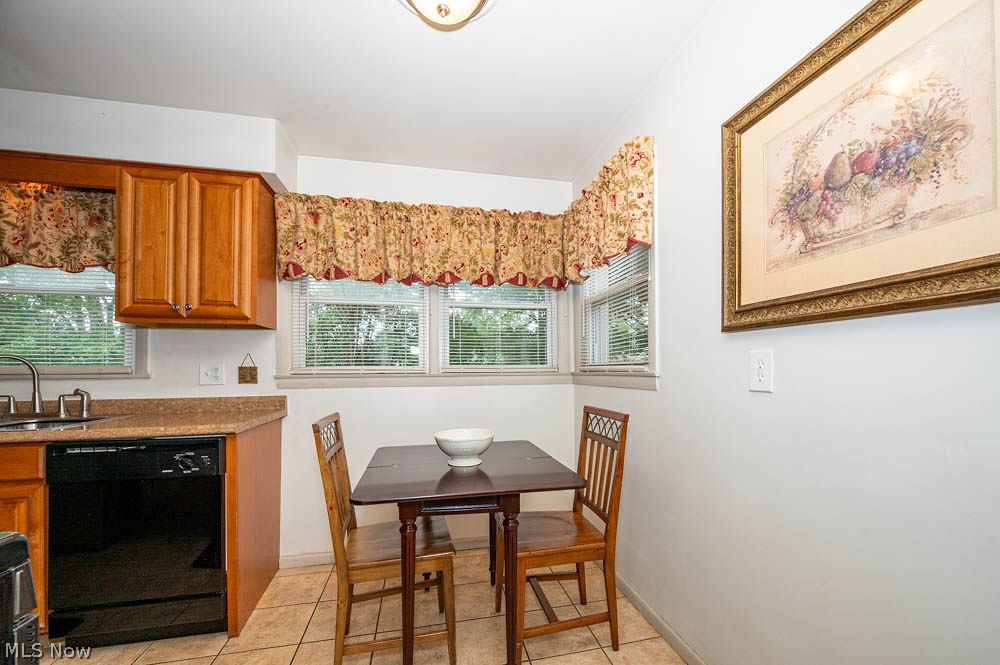 1827 S Meridian Road Youngstown OH 44511