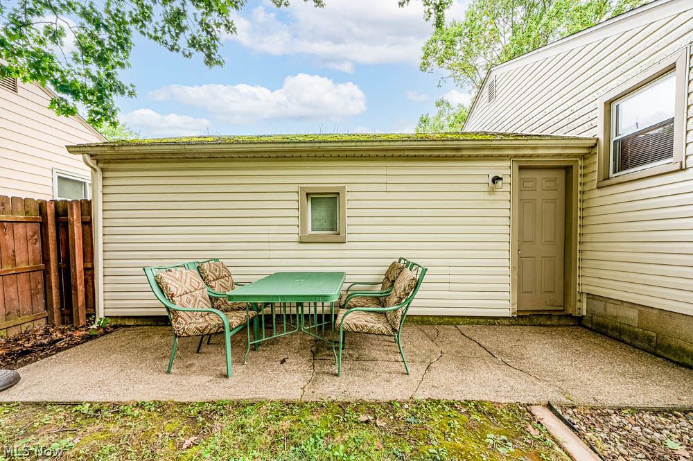 1827 S Meridian Road Youngstown OH 44511