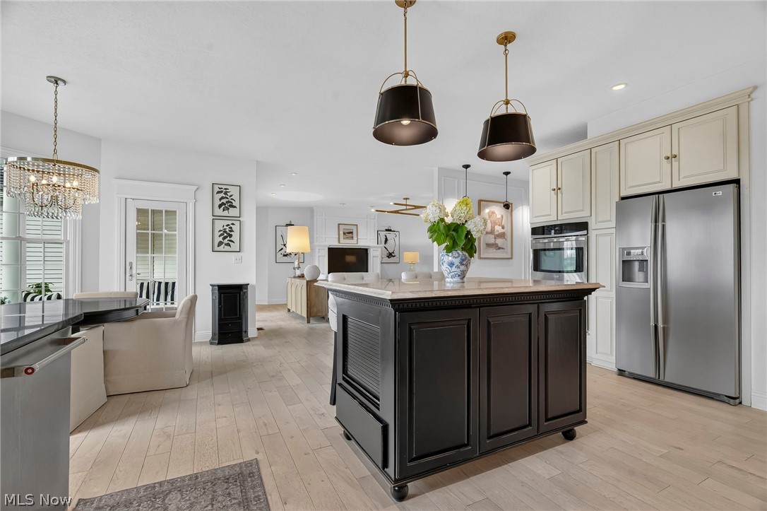 10276 Wolf Avenue NE Hartville OH 44632