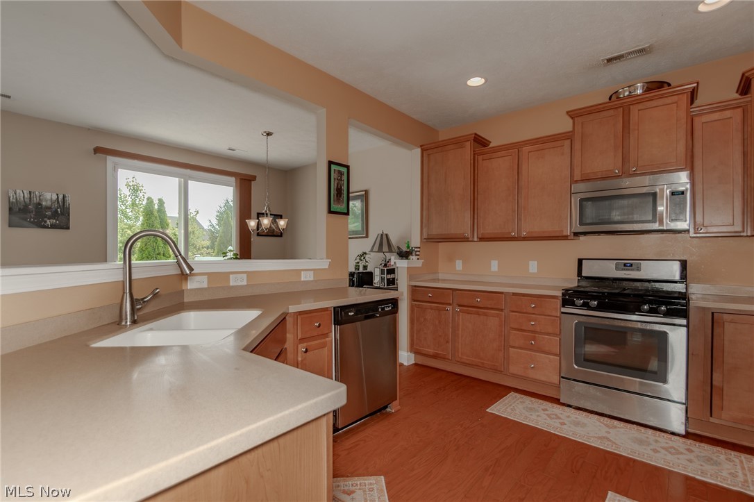 9237 Unionville Drive North Ridgeville OH 44039