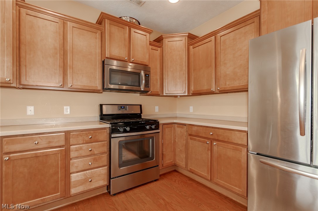 9237 Unionville Drive North Ridgeville OH 44039