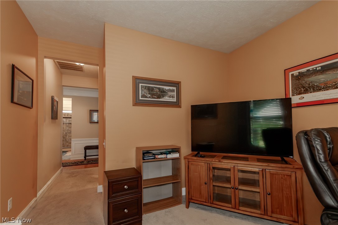9237 Unionville Drive North Ridgeville OH 44039