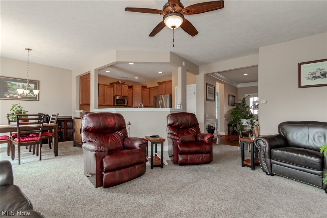 9237 Unionville Drive North Ridgeville OH 44039