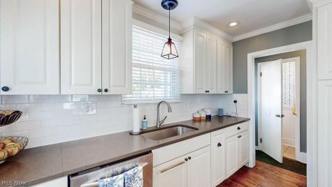 2304 Loyola Road University Heights OH 44118