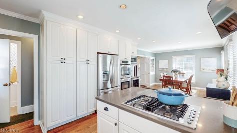 2304 Loyola Road University Heights OH 44118