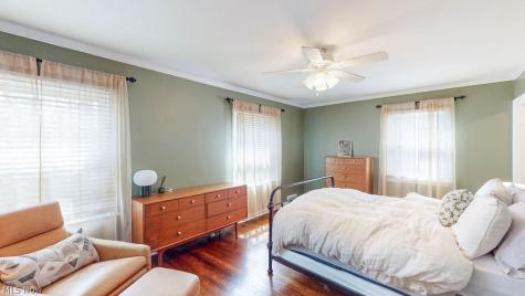 2304 Loyola Road University Heights OH 44118