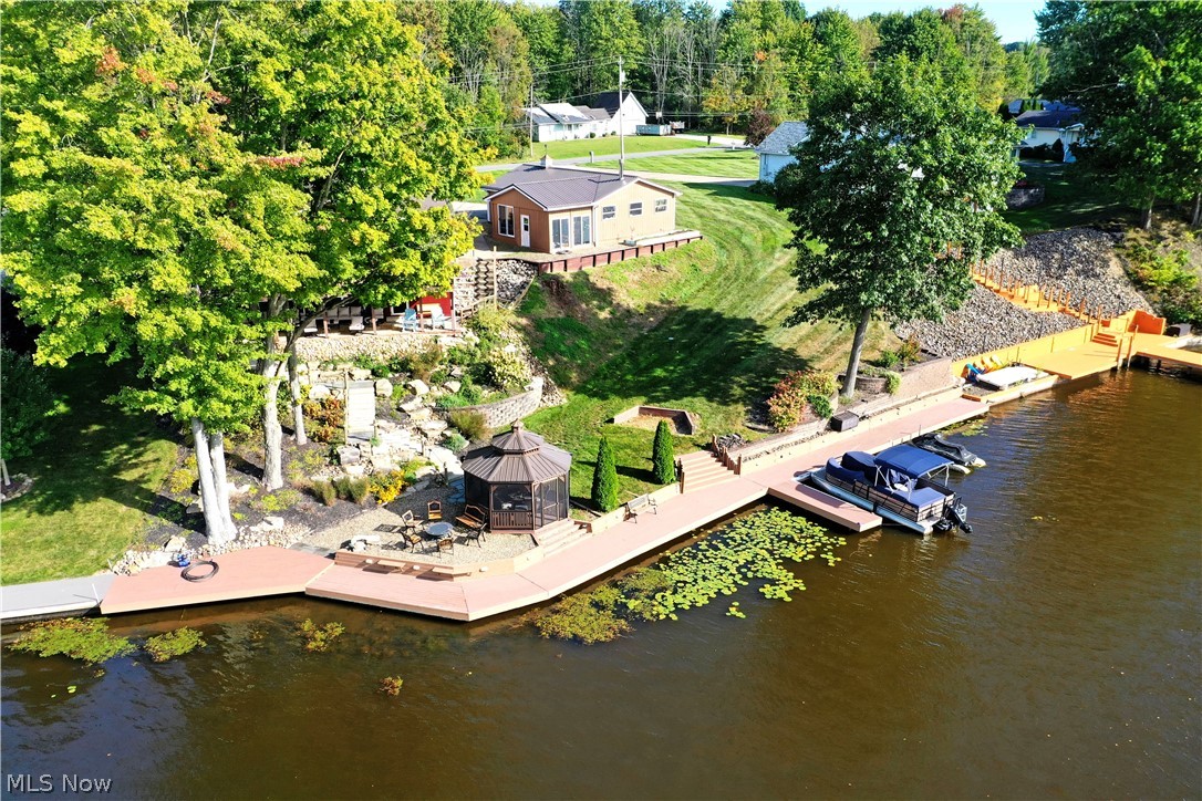 1460 Lake Vue Drive Roaming Shores OH 44085