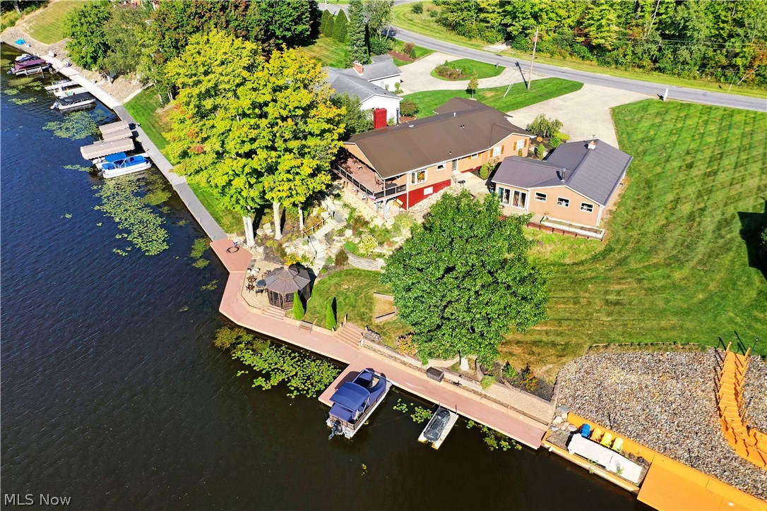 1460 Lake Vue Drive Roaming Shores OH 44085