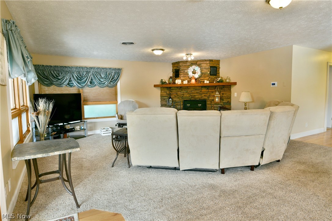 1460 Lake Vue Drive Roaming Shores OH 44085