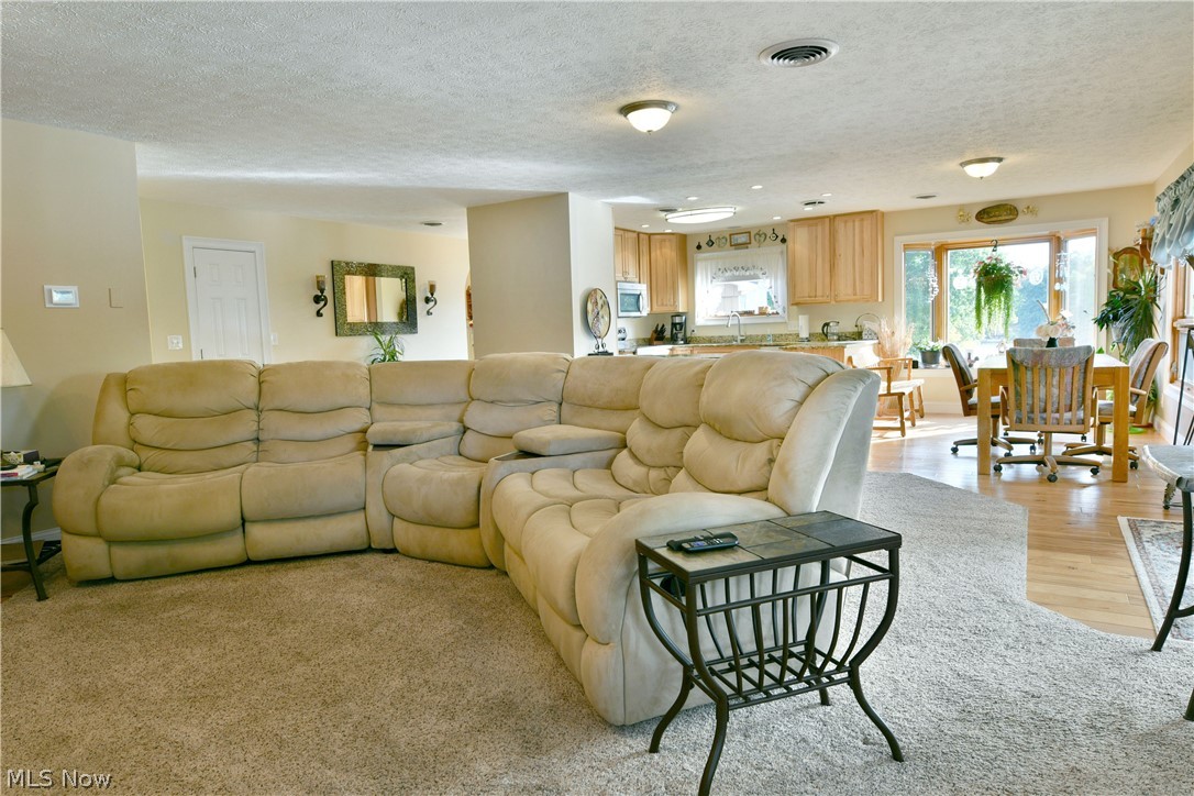 1460 Lake Vue Drive Roaming Shores OH 44085