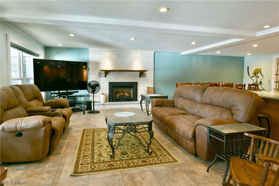 1460 Lake Vue Drive Roaming Shores OH 44085